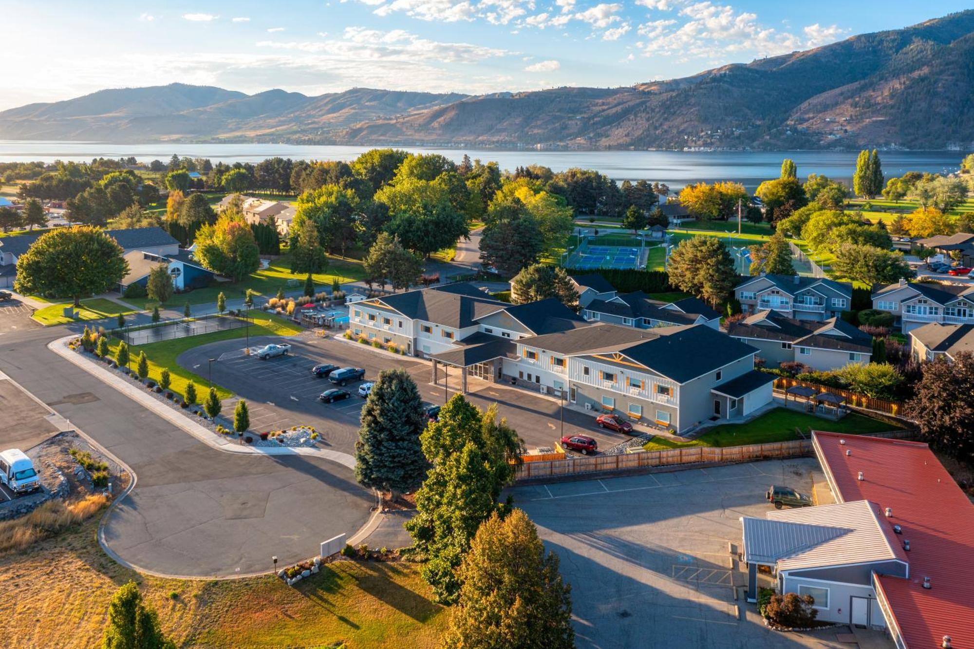 The Lodge Lake Chelan Manson ภายนอก รูปภาพ